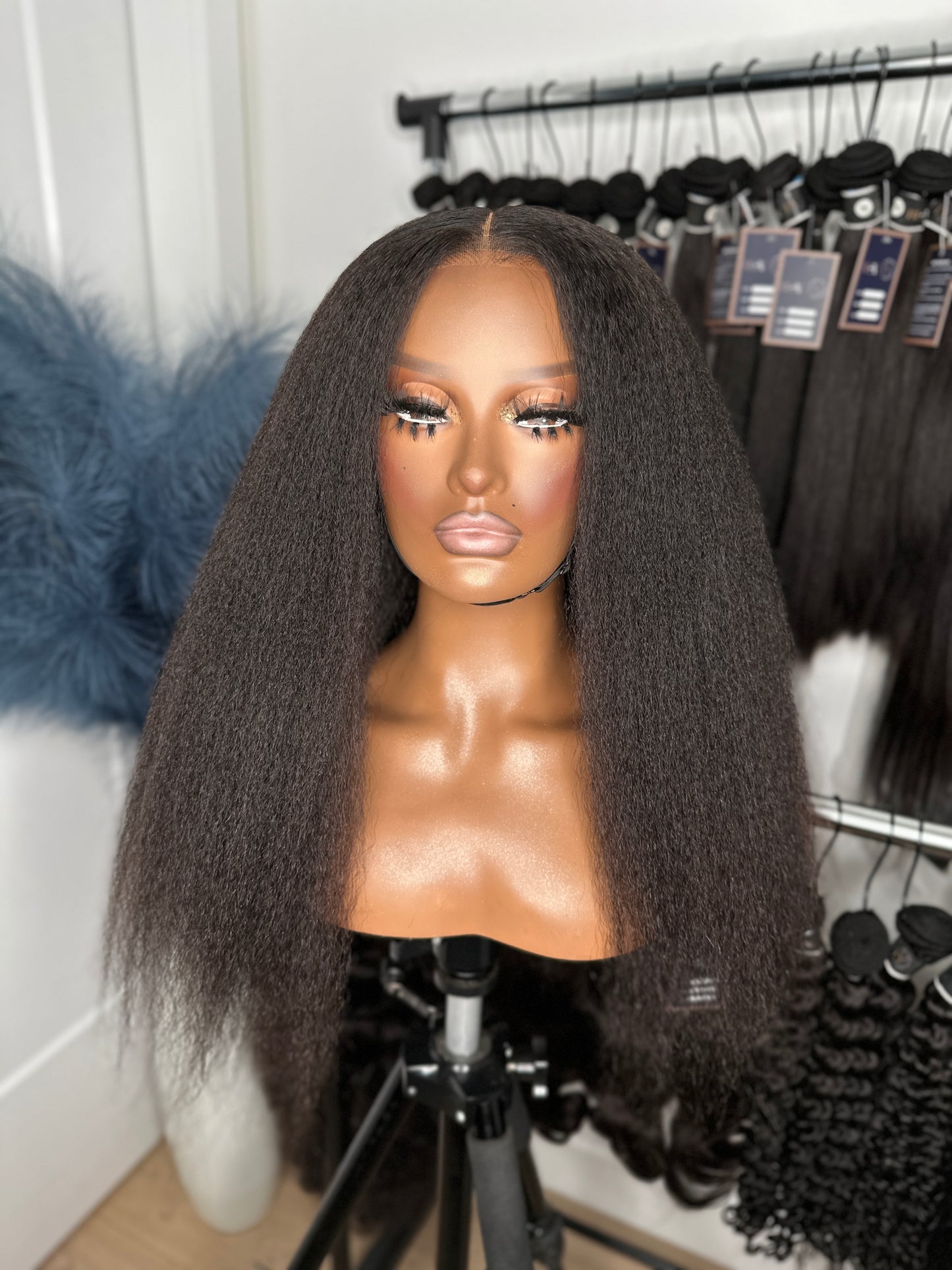 KINKY STRAIGHT (Please allow 5-7 business days processing time for this Unit)